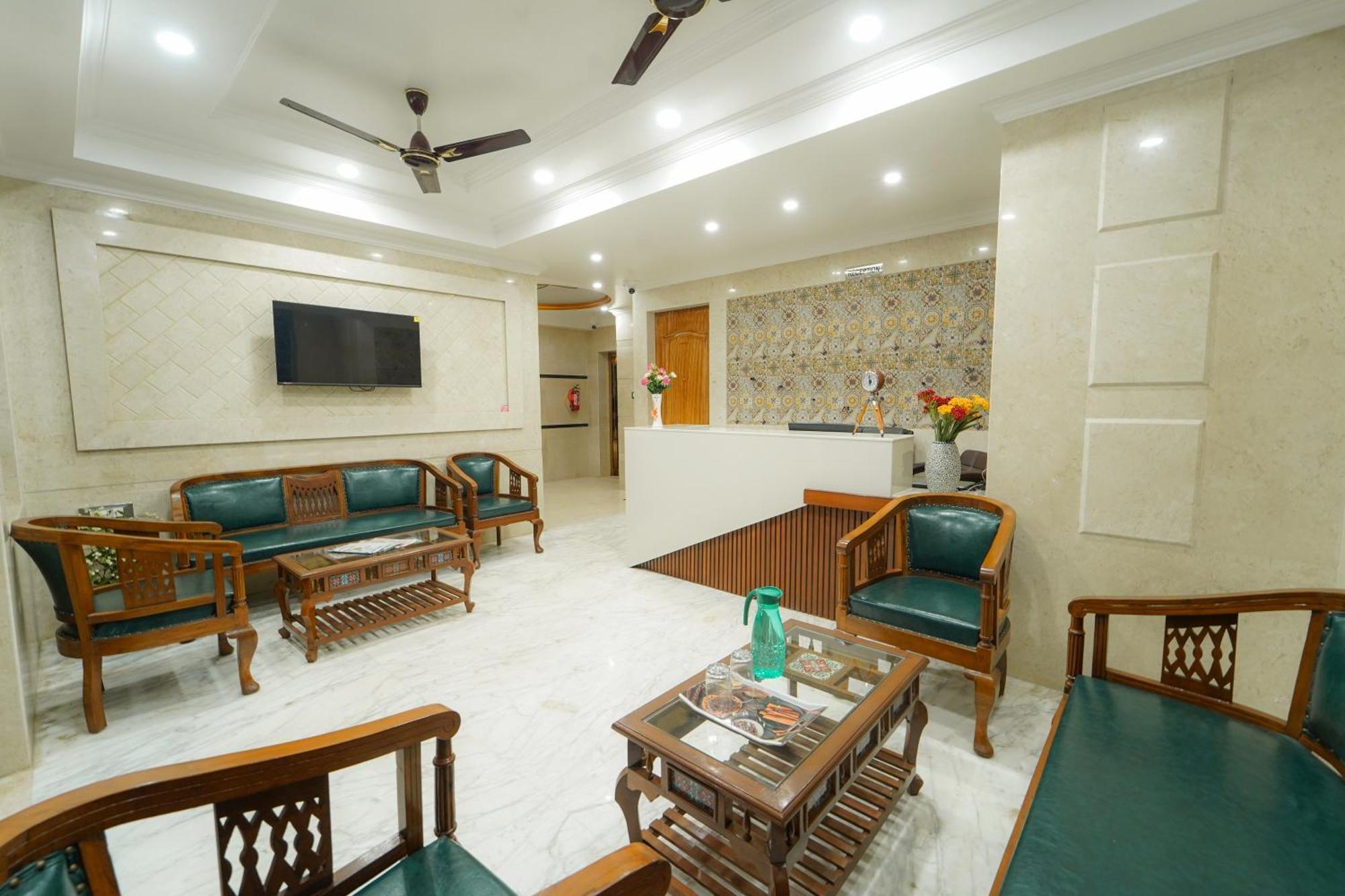 Hotel Bright Star Mahābaleshwar Exterior foto