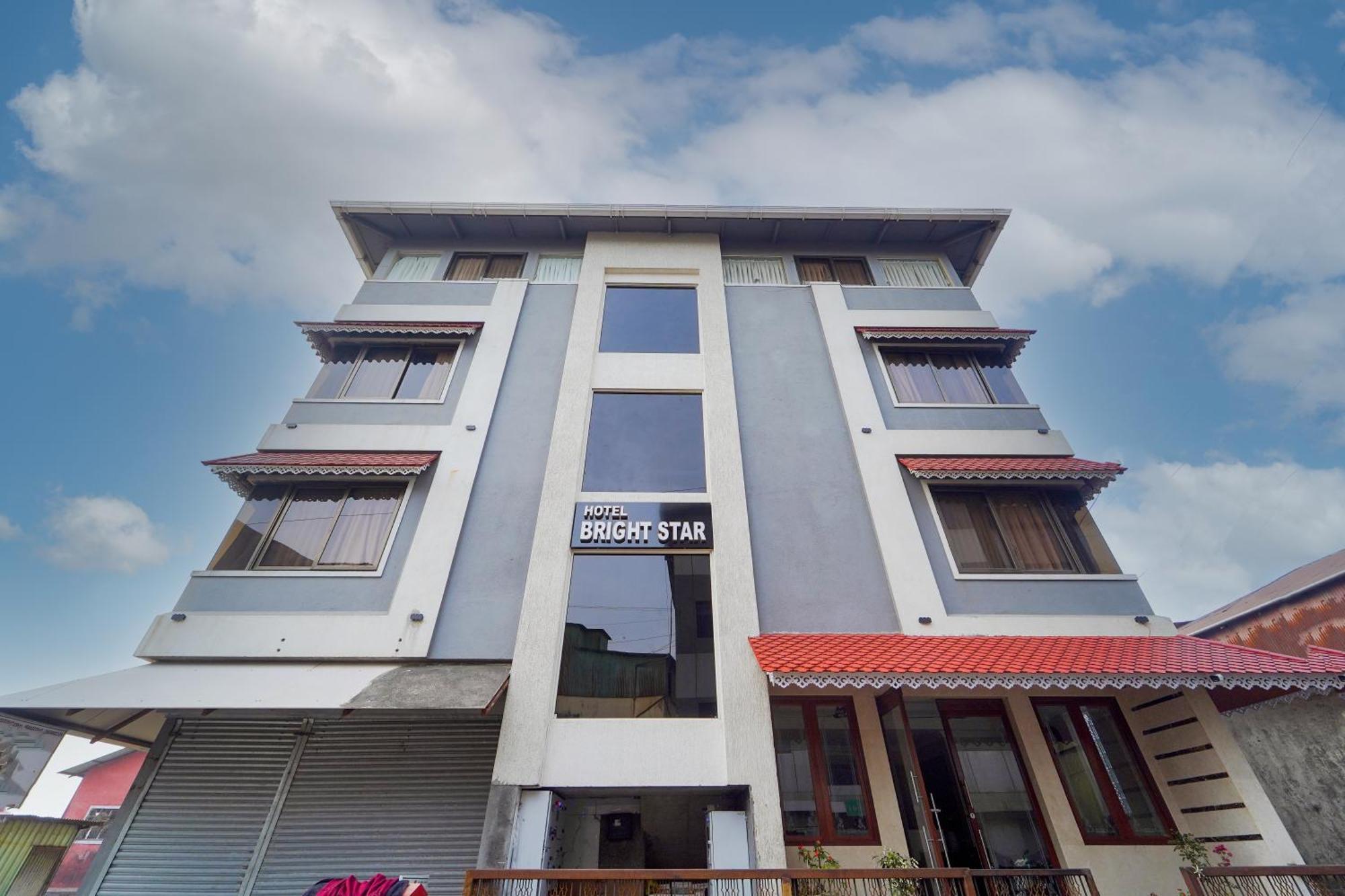Hotel Bright Star Mahābaleshwar Exterior foto
